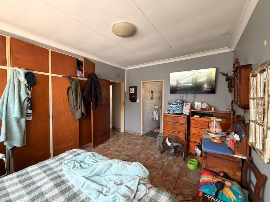 3 Bedroom Property for Sale in Selcourt Gauteng