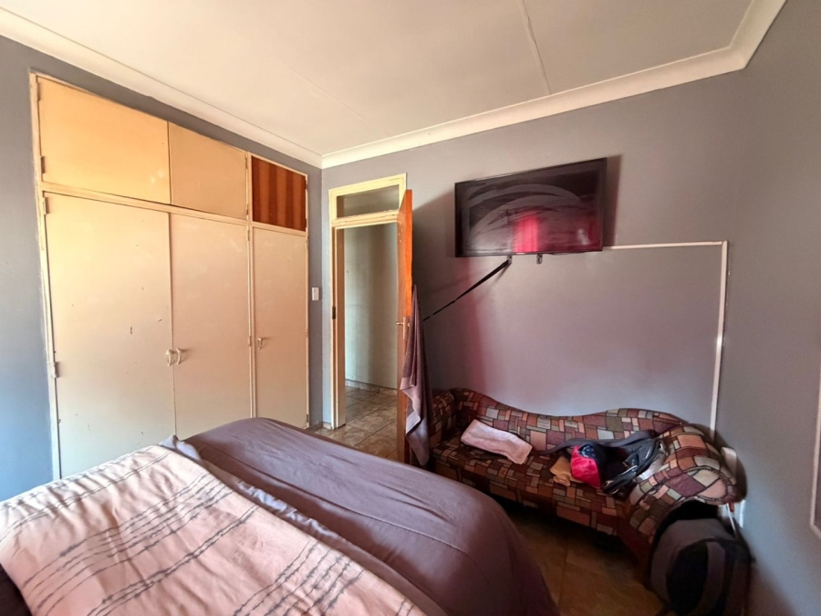 3 Bedroom Property for Sale in Selcourt Gauteng