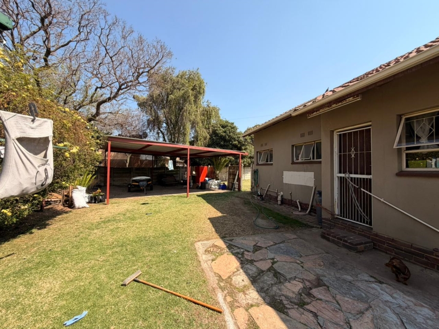 3 Bedroom Property for Sale in Selcourt Gauteng