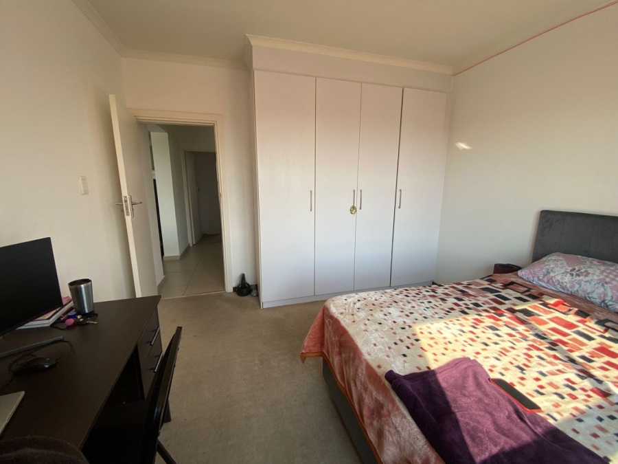 2 Bedroom Property for Sale in Erand Gardens Gauteng