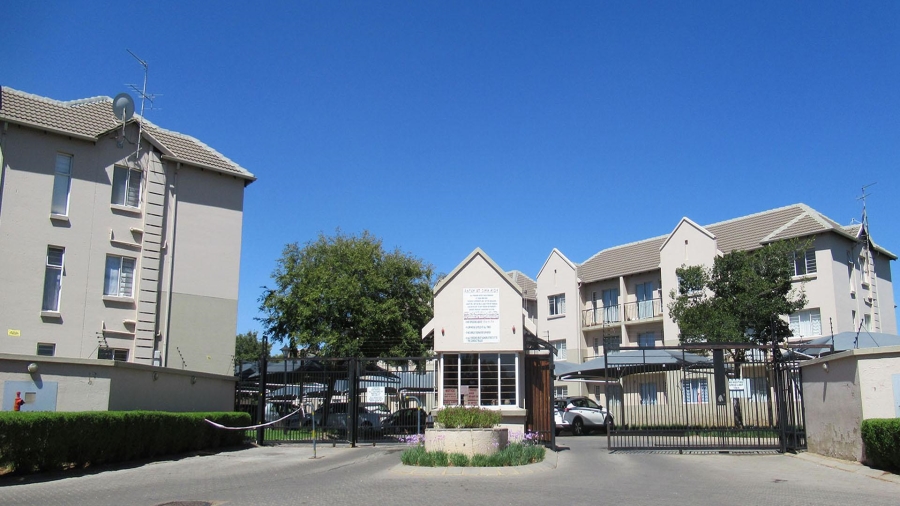 2 Bedroom Property for Sale in Klippoortje Gauteng