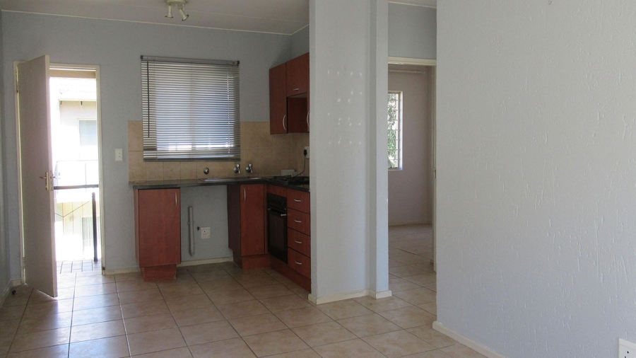 2 Bedroom Property for Sale in Klippoortje Gauteng