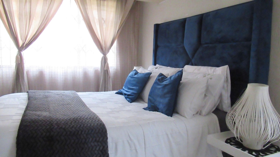 1 Bedroom Property for Sale in Klippoortje Gauteng