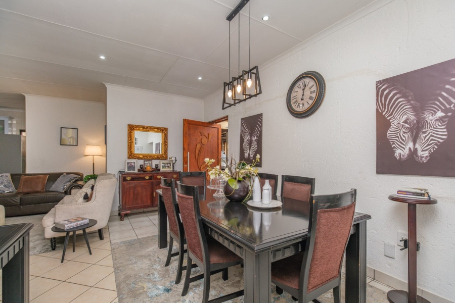 3 Bedroom Property for Sale in Noordwyk Gauteng