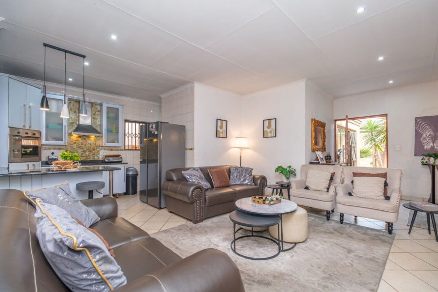 3 Bedroom Property for Sale in Noordwyk Gauteng