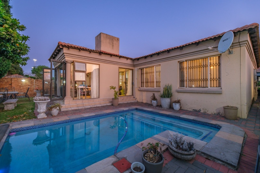3 Bedroom Property for Sale in Noordwyk Gauteng