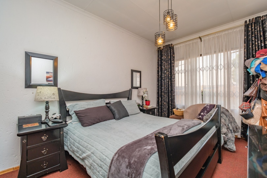 3 Bedroom Property for Sale in Noordwyk Gauteng