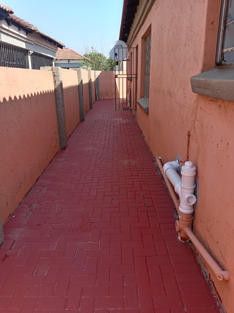 2 Bedroom Property for Sale in Cultura Park Gauteng