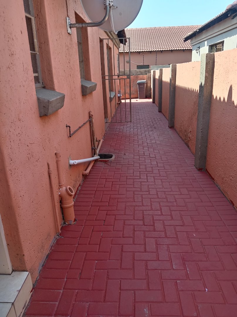 2 Bedroom Property for Sale in Cultura Park Gauteng