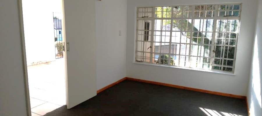 To Let 3 Bedroom Property for Rent in Ormonde Gauteng