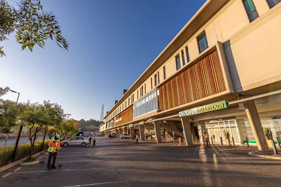 To Let Commercial Property for Rent in Equestria Gauteng