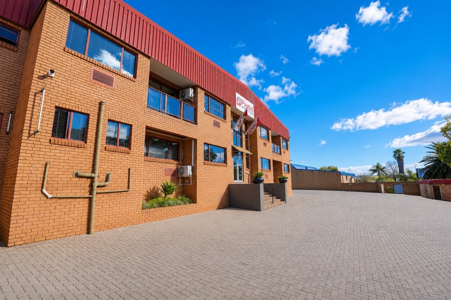 To Let Commercial Property for Rent in Laser Park Gauteng