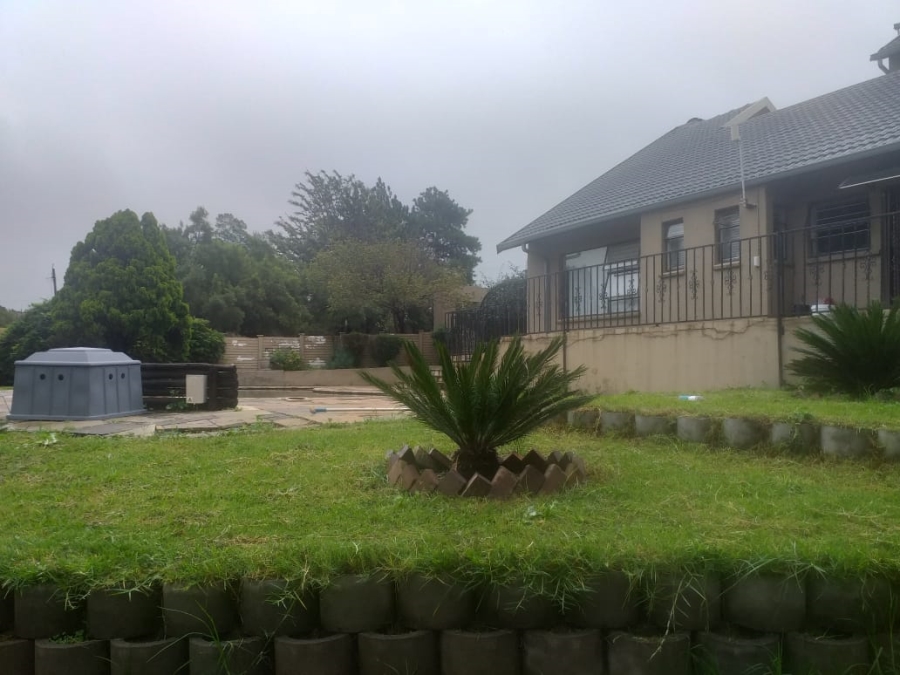 7 Bedroom Property for Sale in President Park Gauteng