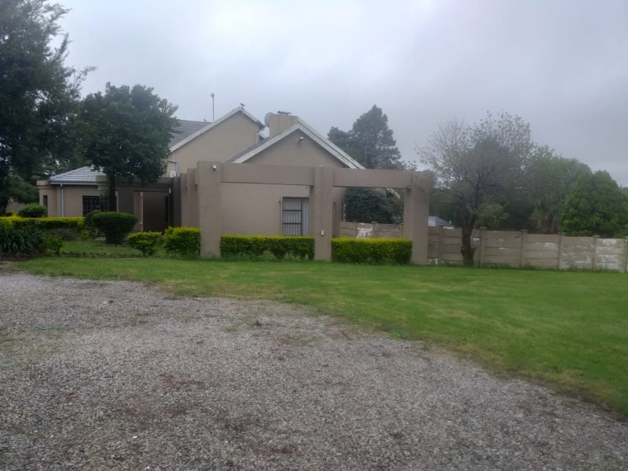 7 Bedroom Property for Sale in President Park Gauteng