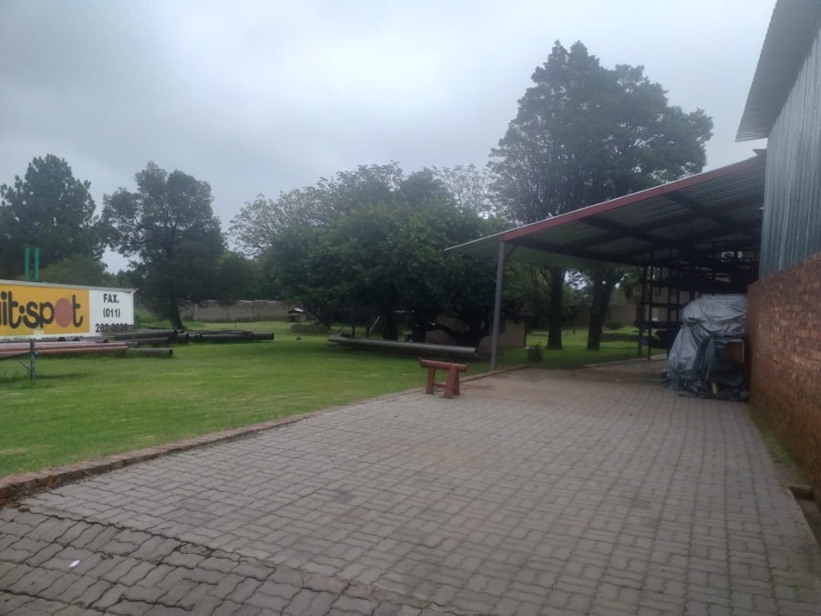 7 Bedroom Property for Sale in President Park Gauteng