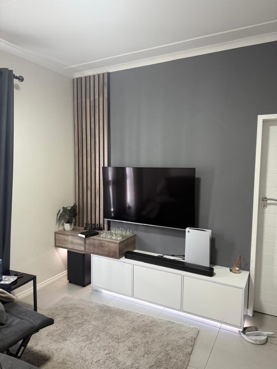 To Let 1 Bedroom Property for Rent in Carlswald Gauteng