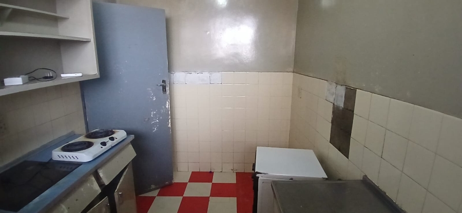 2 Bedroom Property for Sale in Hillbrow Gauteng