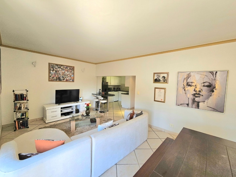1 Bedroom Property for Sale in Broadacres Gauteng