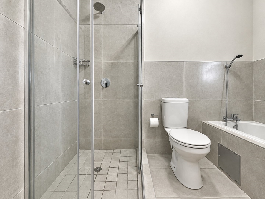 To Let 2 Bedroom Property for Rent in Glen Austin Gauteng