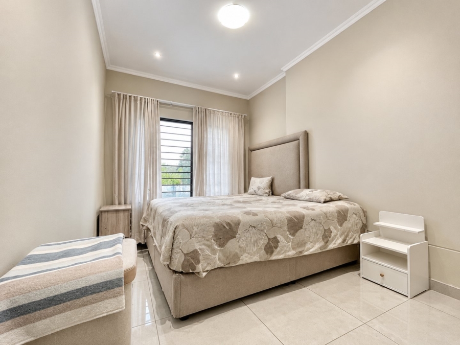 To Let 2 Bedroom Property for Rent in Glen Austin Gauteng