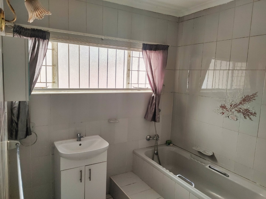 3 Bedroom Property for Sale in Sinoville Gauteng