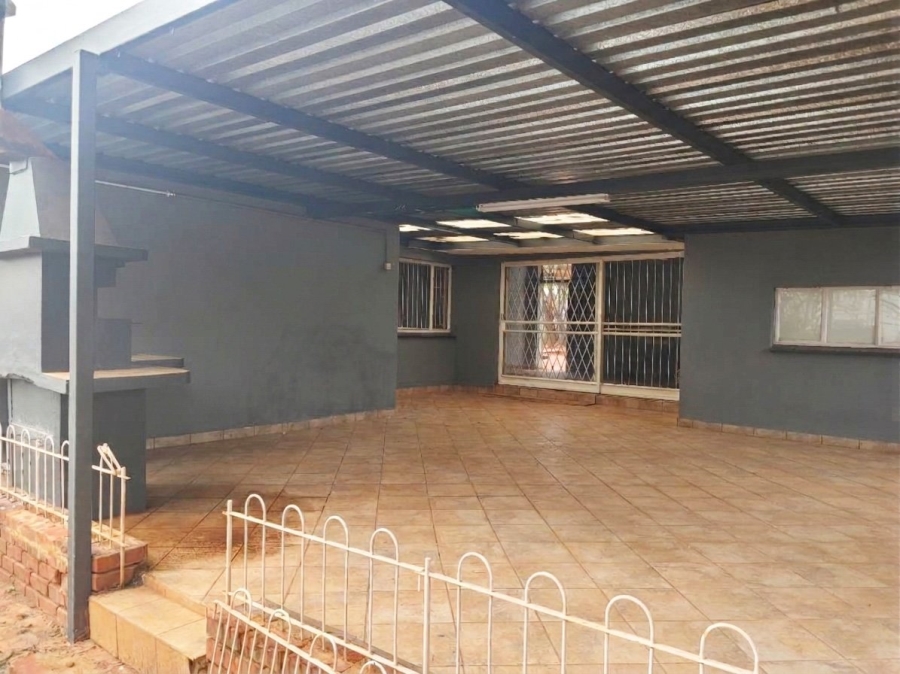 3 Bedroom Property for Sale in Sinoville Gauteng