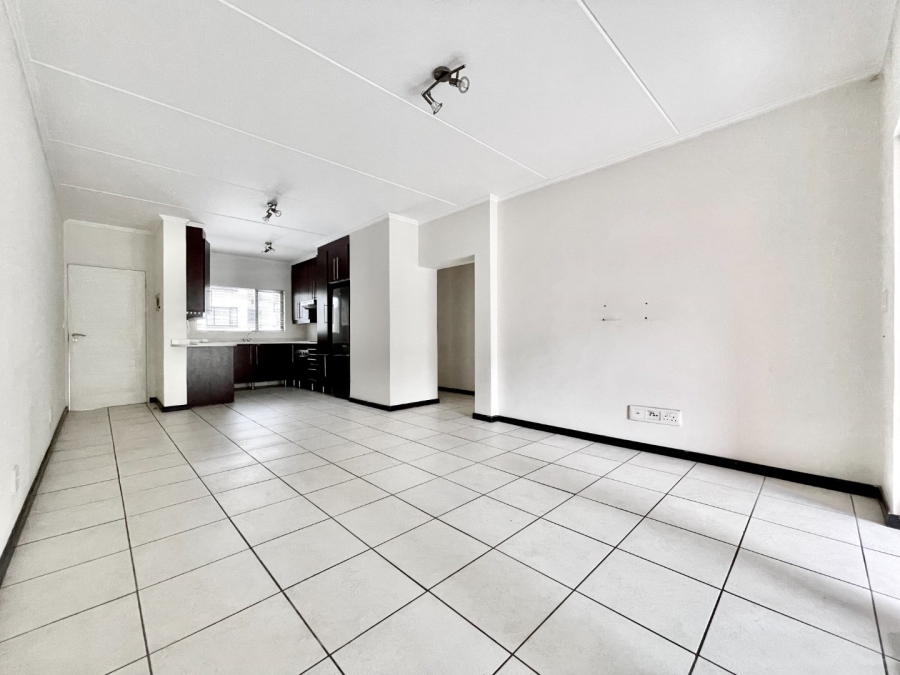 To Let 2 Bedroom Property for Rent in Acacia Gauteng