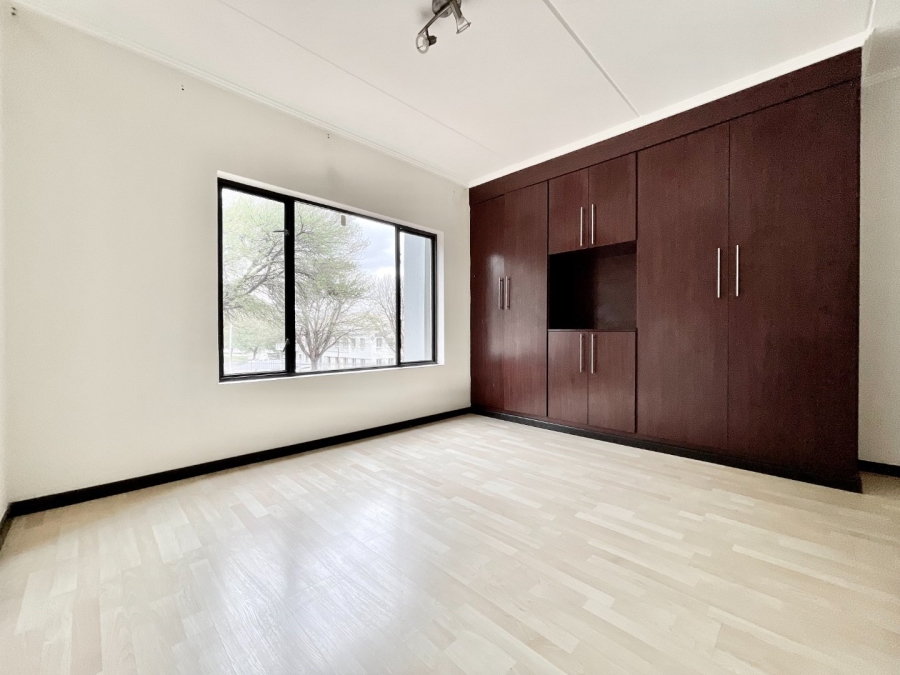 To Let 2 Bedroom Property for Rent in Acacia Gauteng