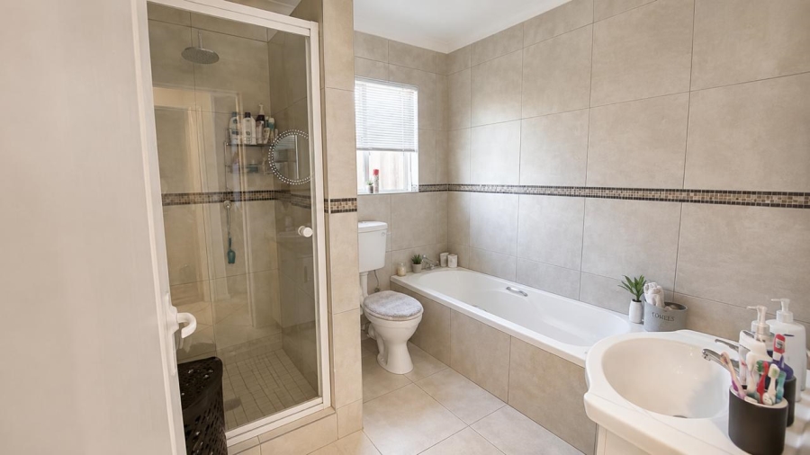 To Let 2 Bedroom Property for Rent in Eden Glen Gauteng