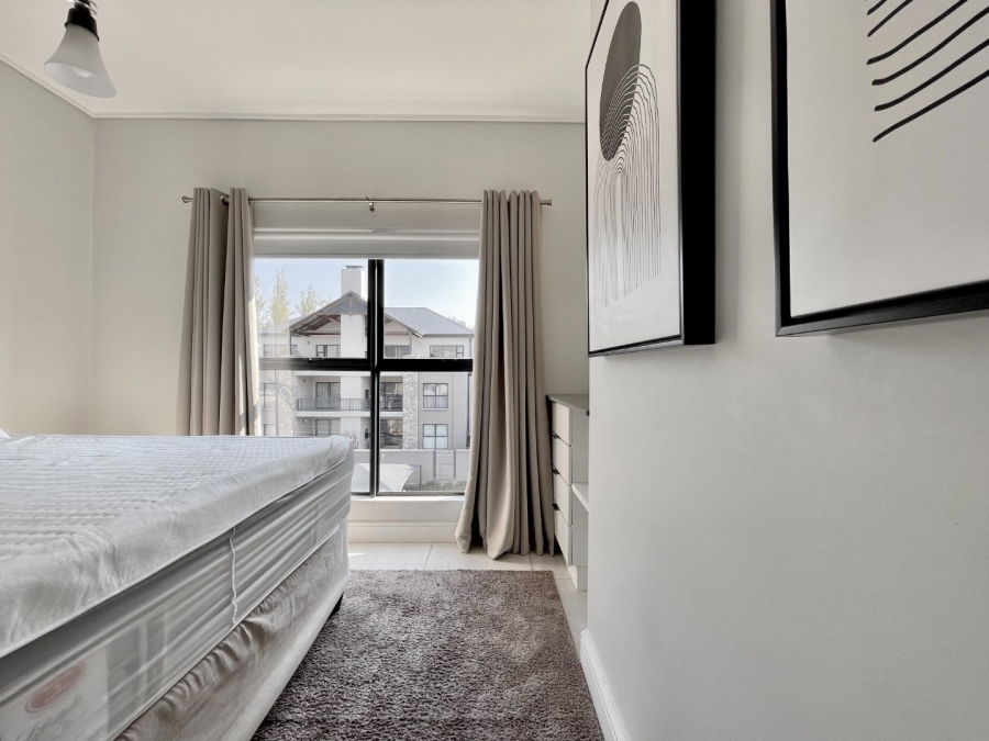 To Let 2 Bedroom Property for Rent in Waterfall Gauteng