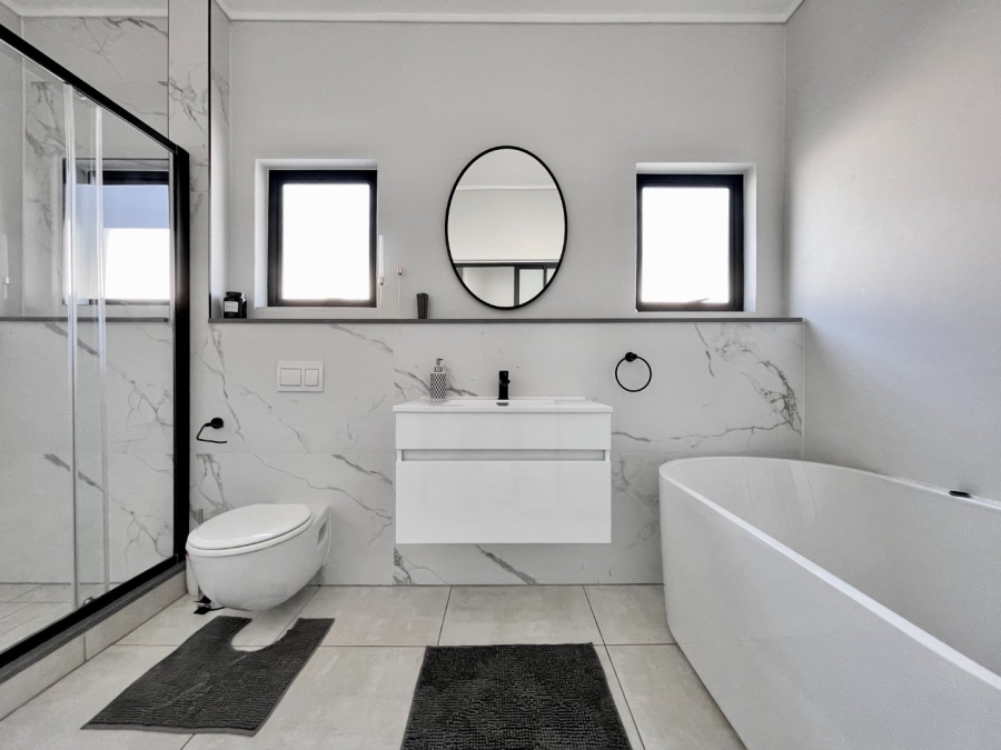 To Let 2 Bedroom Property for Rent in Waterfall Gauteng