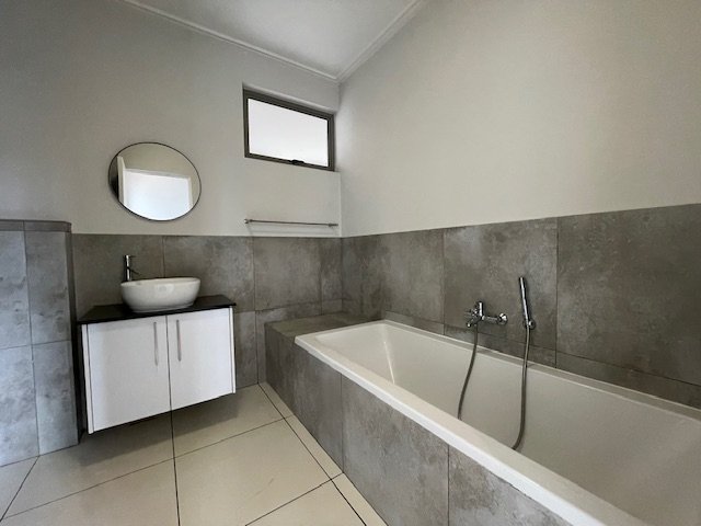 2 Bedroom Property for Sale in Bedfordview Gauteng