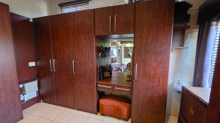 3 Bedroom Property for Sale in Wierda Park Gauteng