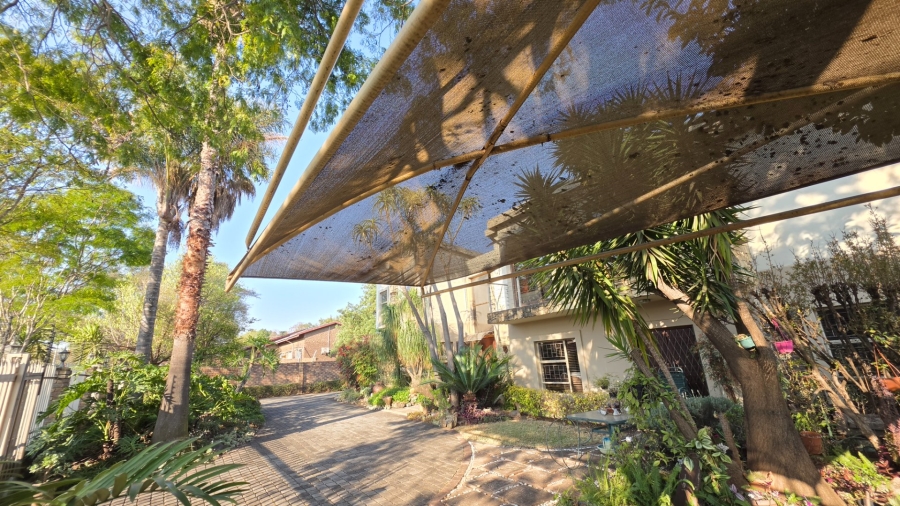 3 Bedroom Property for Sale in Wierda Park Gauteng