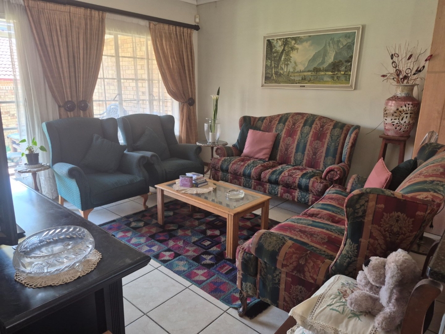 2 Bedroom Property for Sale in The Reeds Gauteng