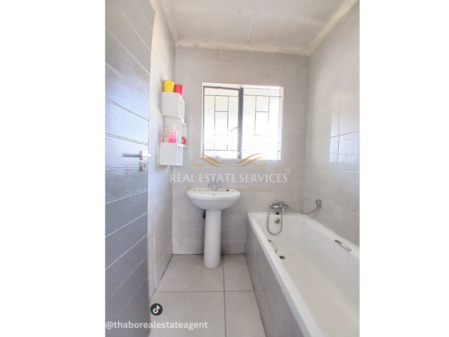 3 Bedroom Property for Sale in Soshanguve East Ext 4 Gauteng