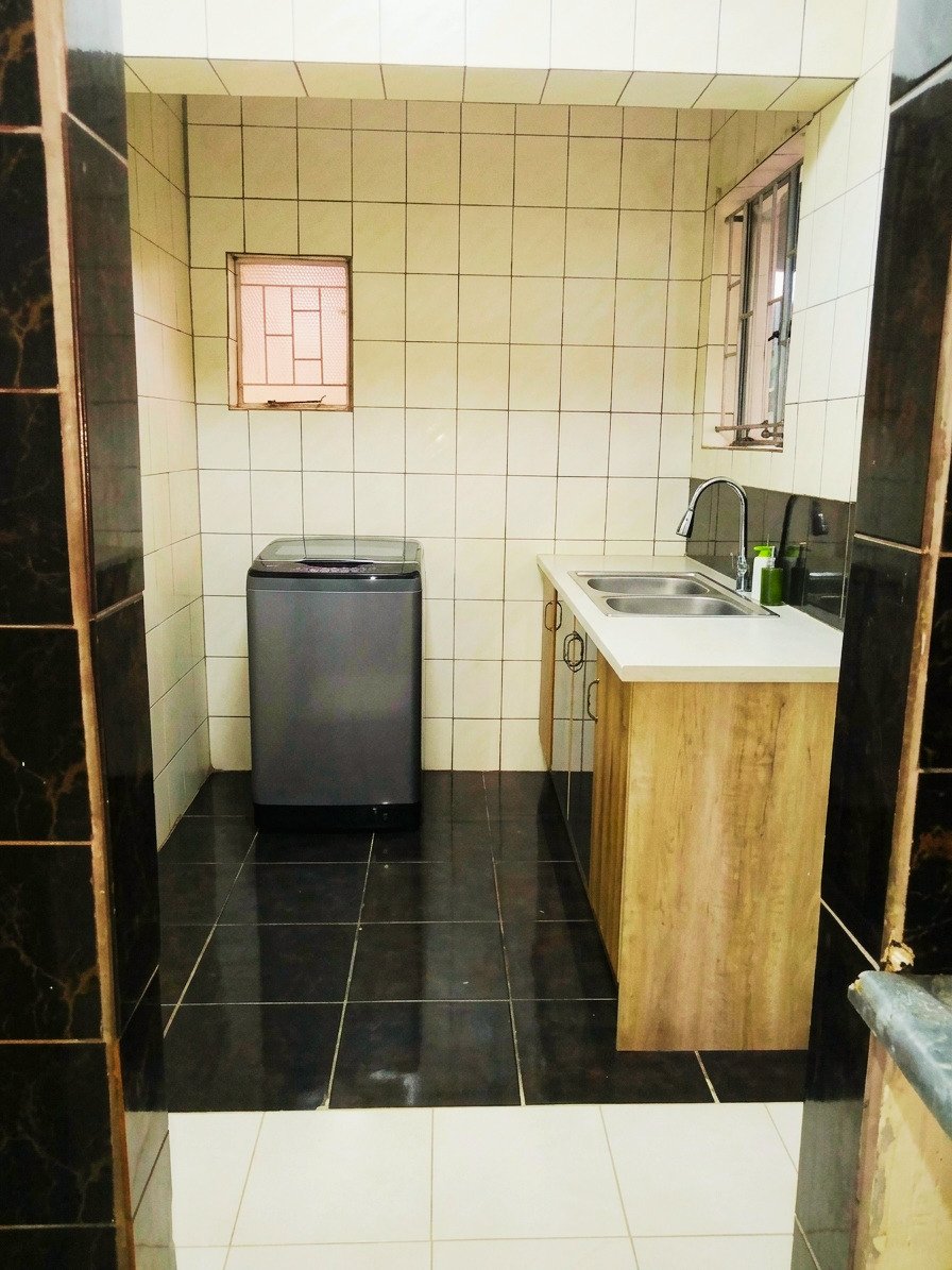 To Let  Bedroom Property for Rent in Birch Acres Gauteng