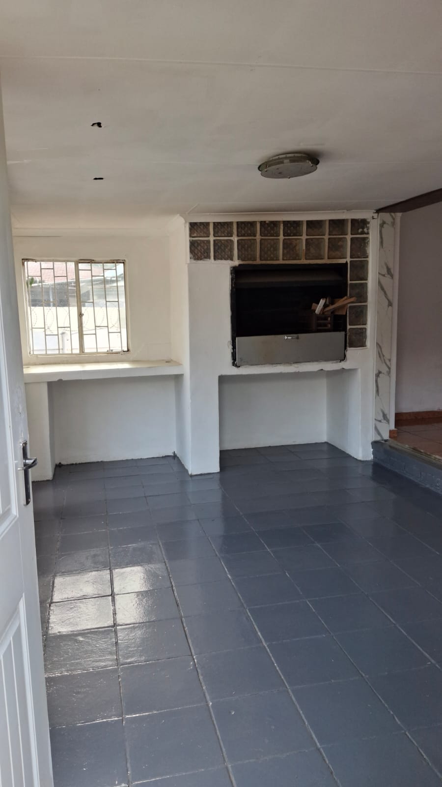 To Let 3 Bedroom Property for Rent in Birch Acres Gauteng