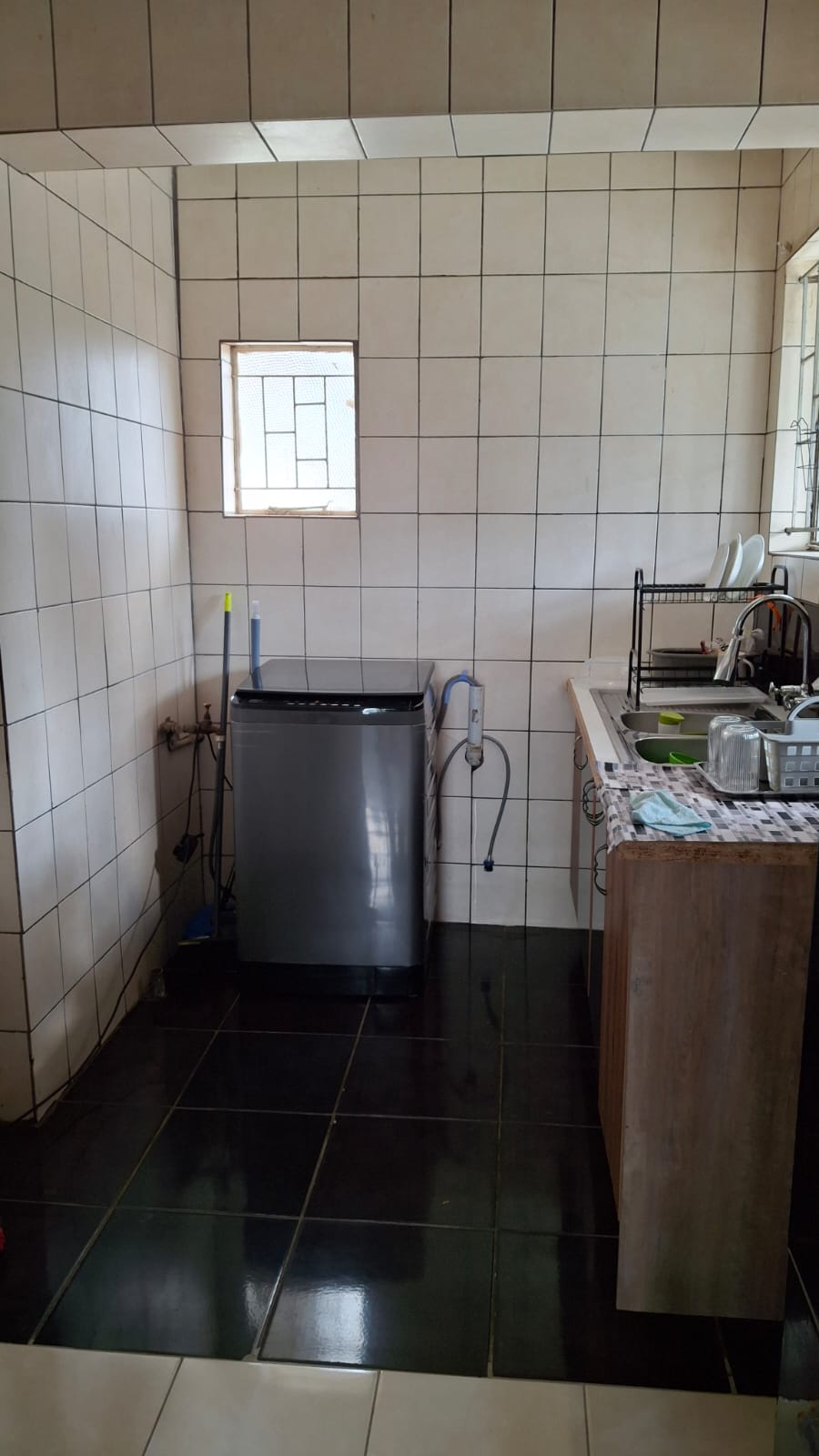 To Let 3 Bedroom Property for Rent in Birch Acres Gauteng