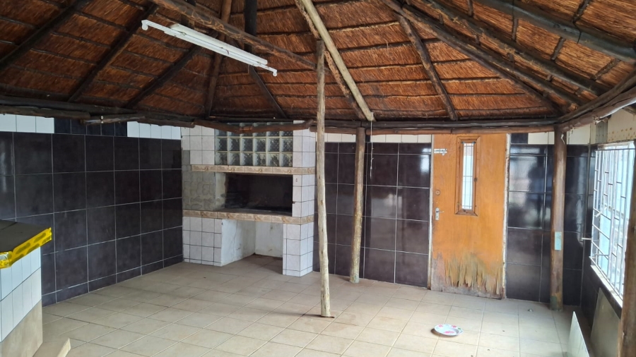 To Let 3 Bedroom Property for Rent in Birch Acres Gauteng