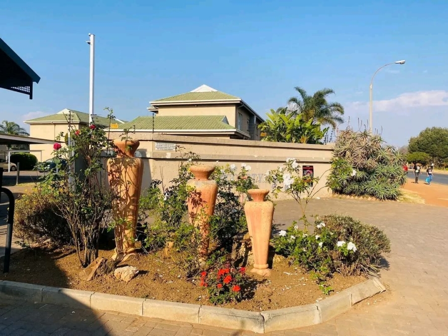 2 Bedroom Property for Sale in Norkem Park Gauteng