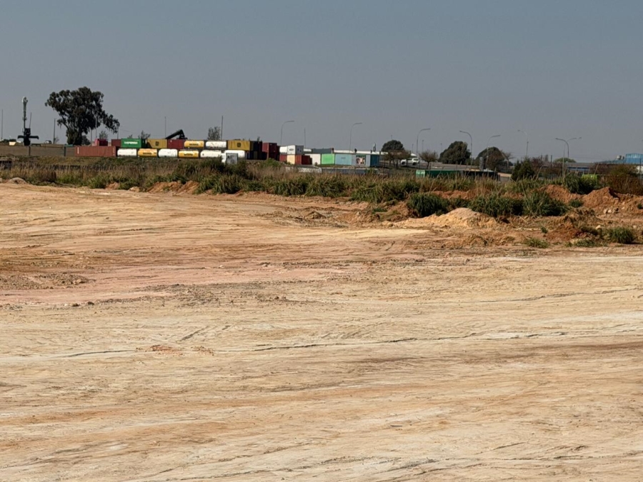 Commercial Property for Sale in Gosforth Park Gauteng