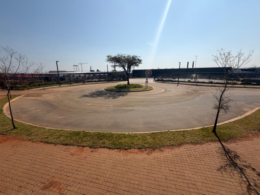Commercial Property for Sale in Gosforth Park Gauteng