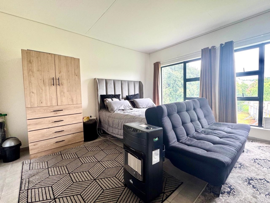 1 Bedroom Property for Sale in Zwartkop Golf Estate Gauteng