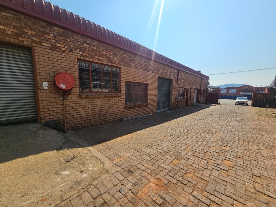To Let Commercial Property for Rent in Sunderland Ridge Gauteng