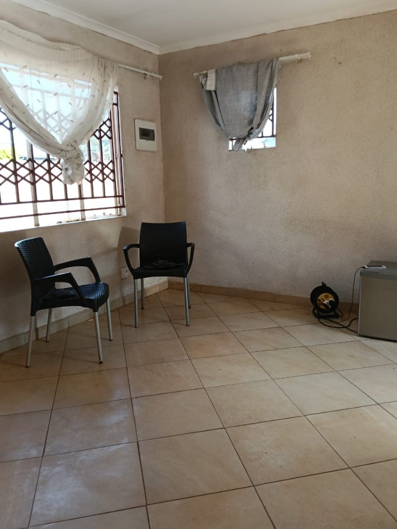 To Let 2 Bedroom Property for Rent in Rosslyn Gauteng