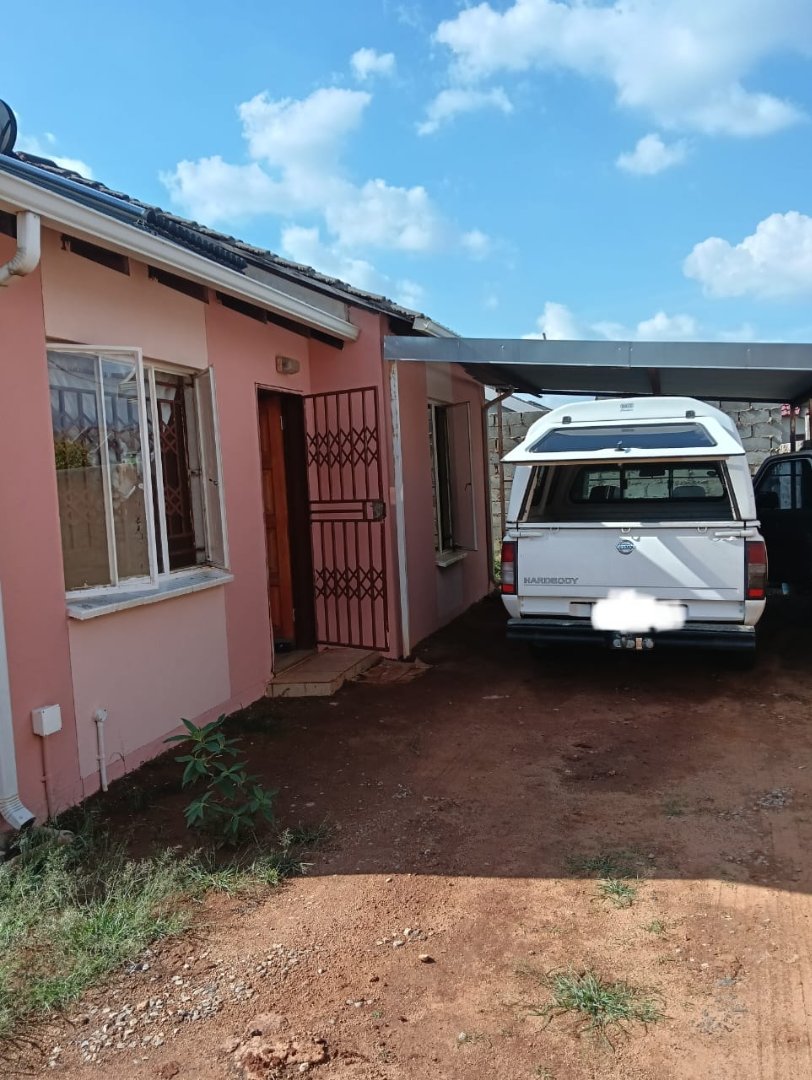 To Let 2 Bedroom Property for Rent in Rosslyn Gauteng