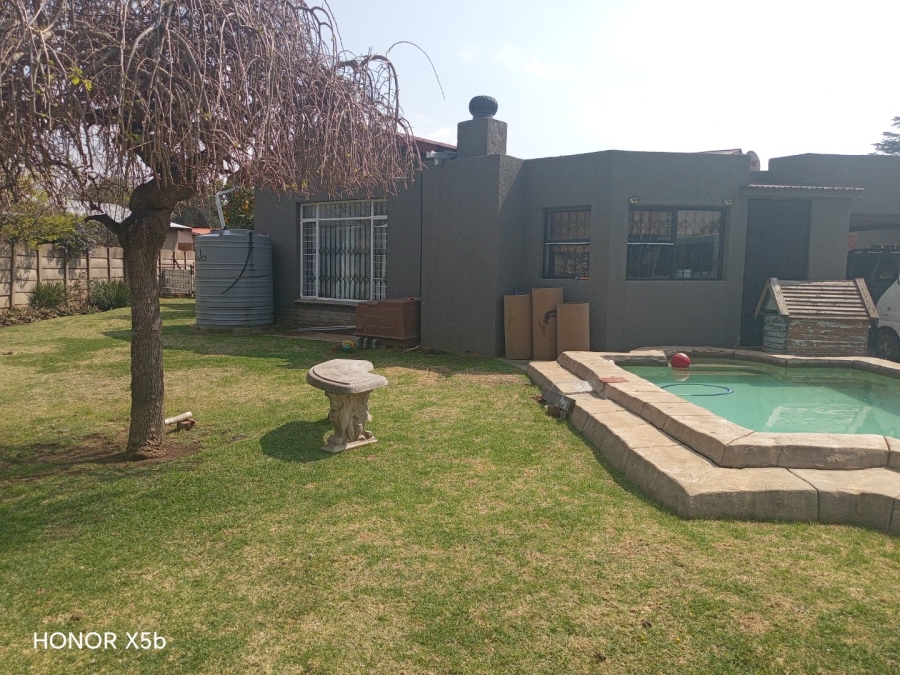 3 Bedroom Property for Sale in Van Dyk Park Gauteng