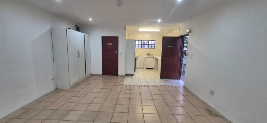1 Bedroom Property for Sale in Suideroord Gauteng