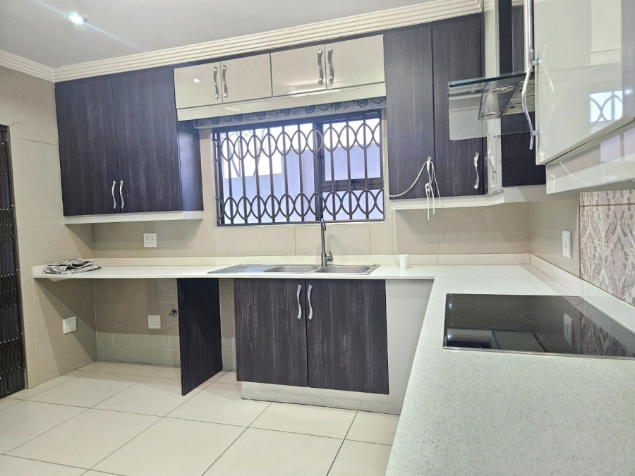 3 Bedroom Property for Sale in Sharonlea Gauteng